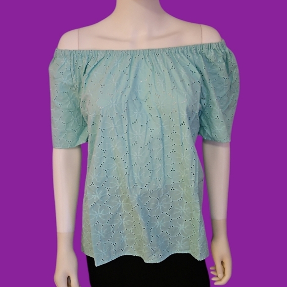 3/$30 GRAND & GREENE Anthropologie Off Shoulder Eyelet Blouse - Picture 1 of 8